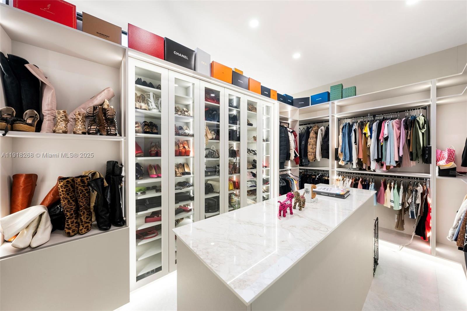 1102 Washington St Hollywood, FL 33019