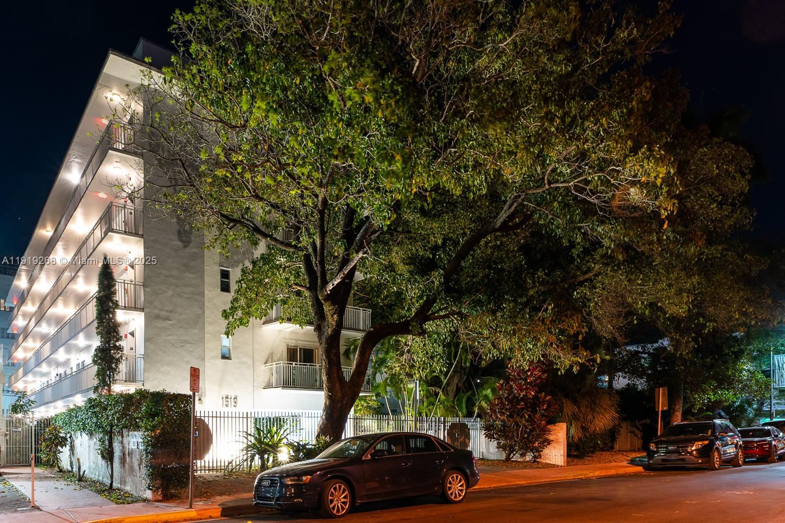 1519 Drexel Ave #203