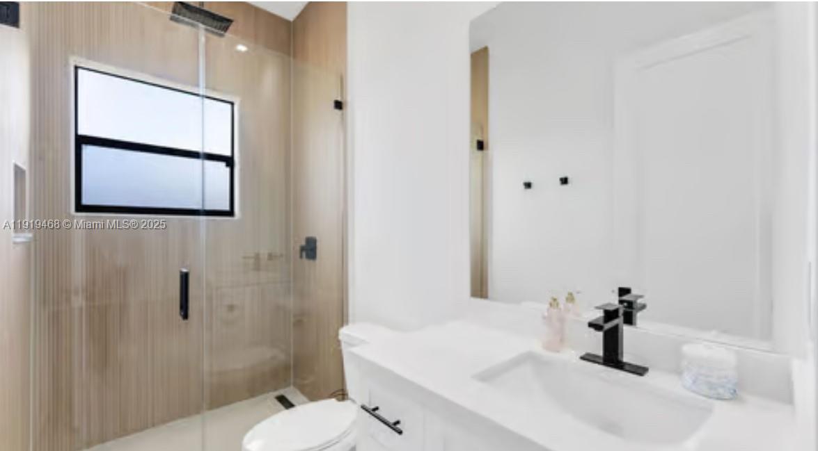 18261 SW 224th St Miami, FL 33170