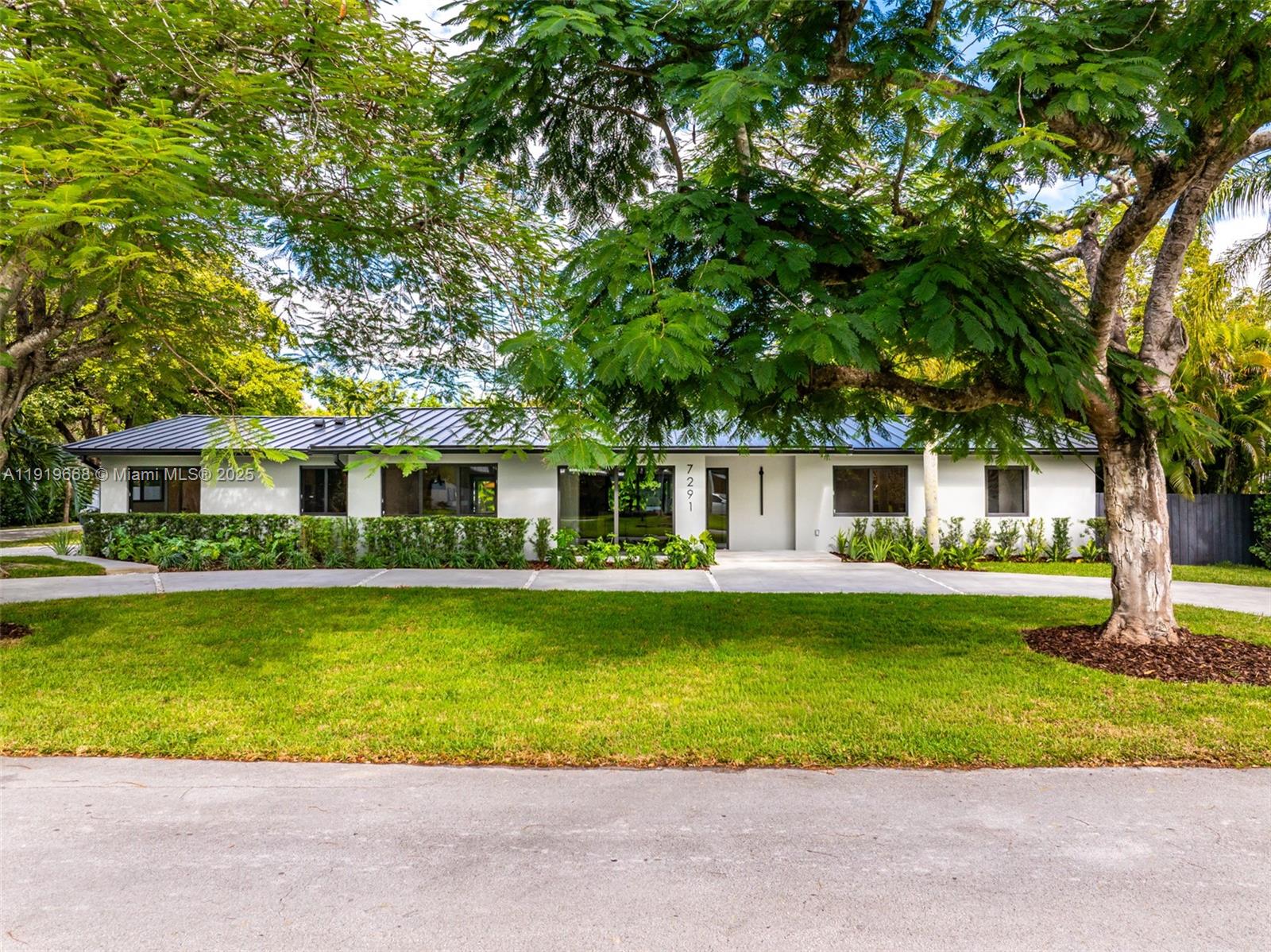 7291 SW 129th St Pinecrest, FL 33156