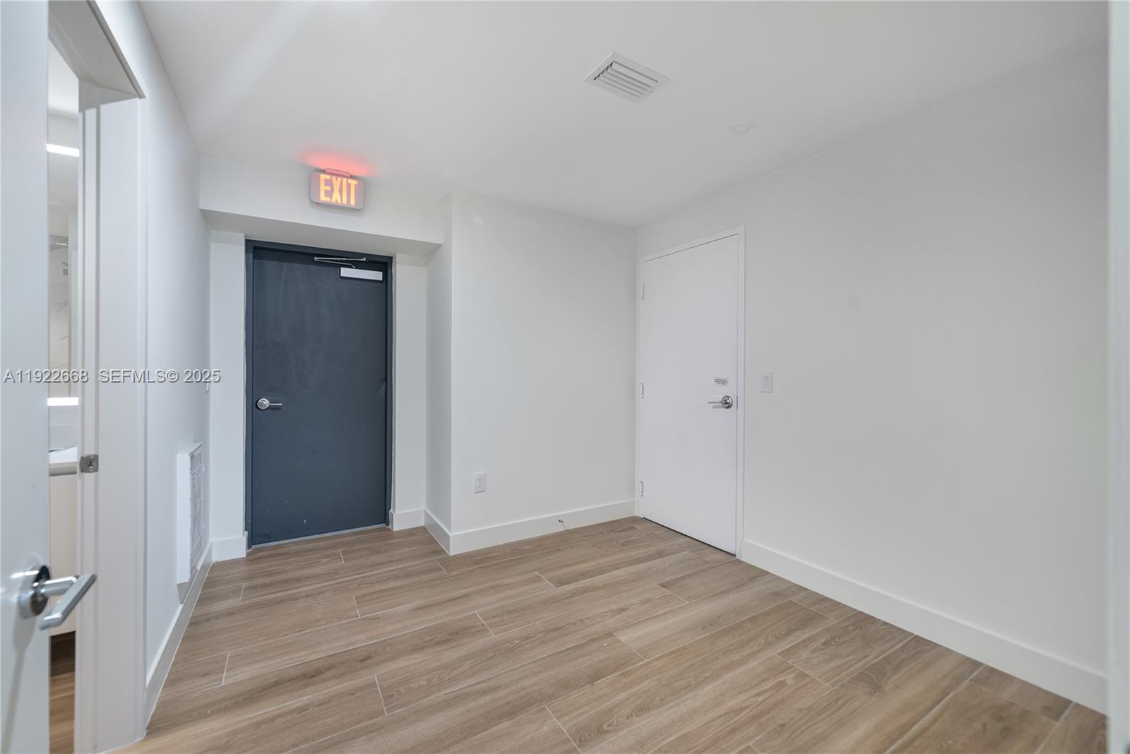 700 NE 24th St #4807 Miami, FL 33137