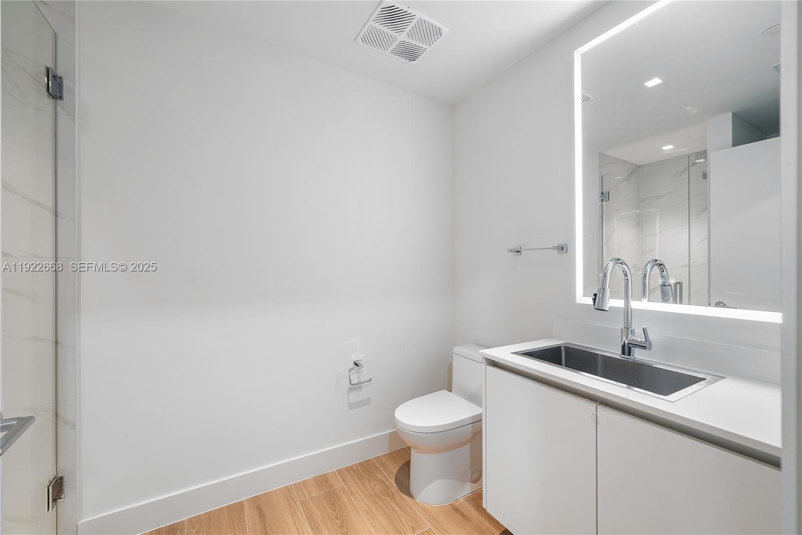 700 NE 24th St #4807 Miami, FL 33137