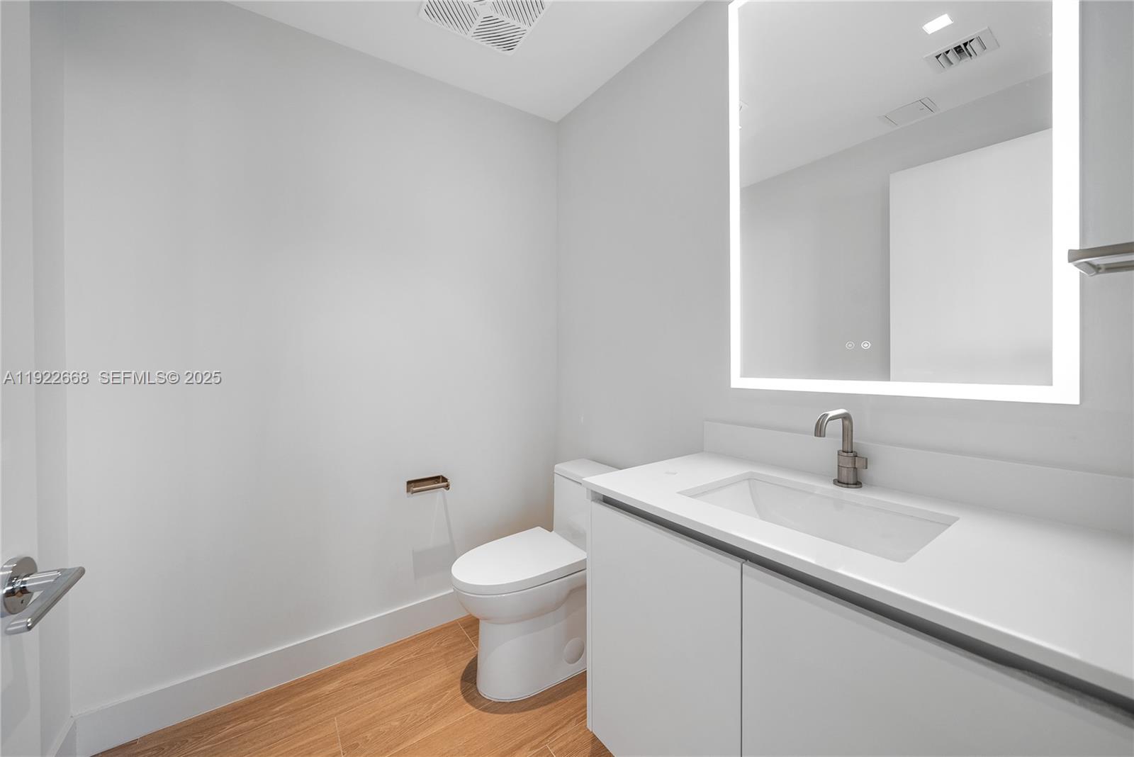 700 NE 24th St #4807 Miami, FL 33137