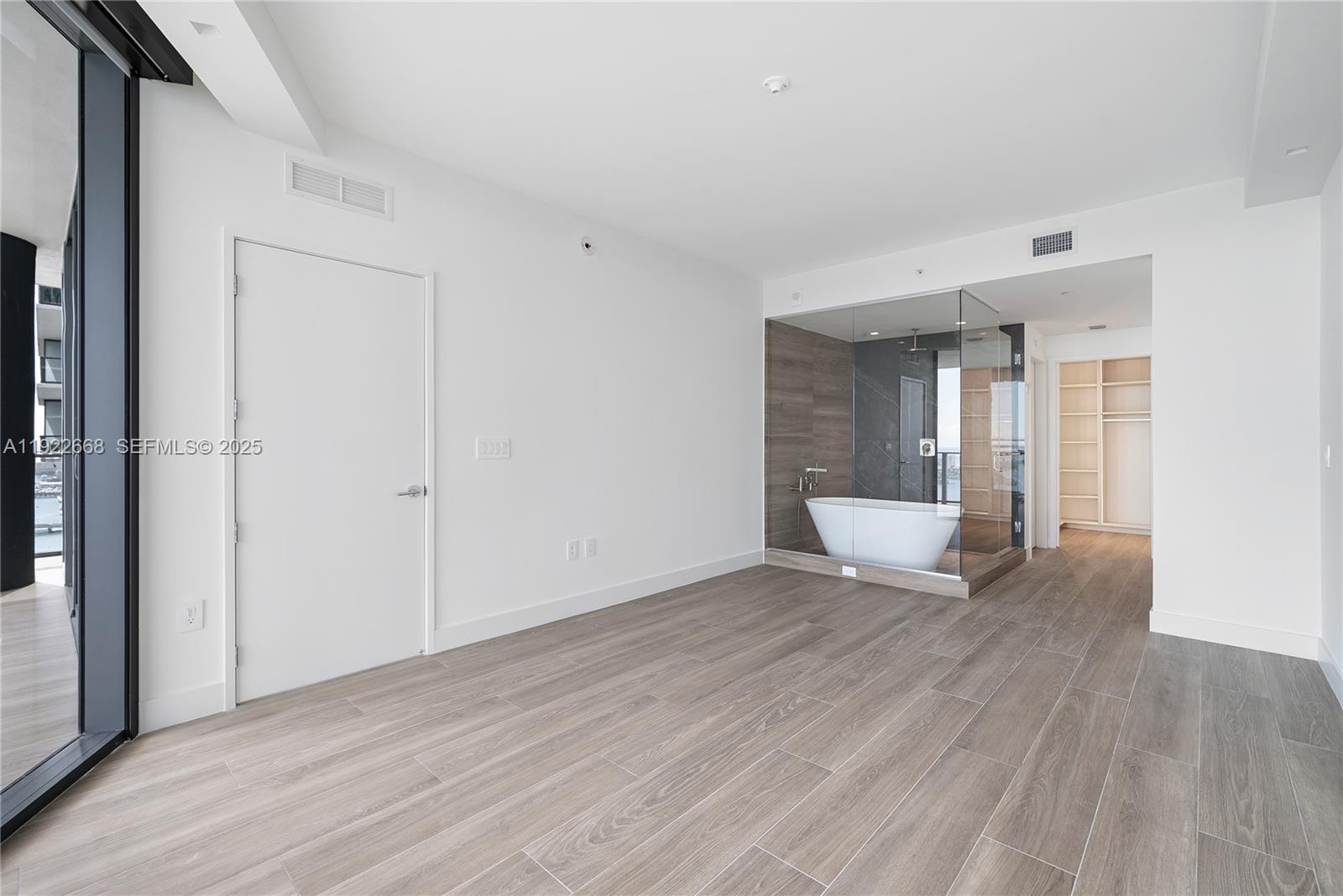 700 NE 24th St #4807 Miami, FL 33137