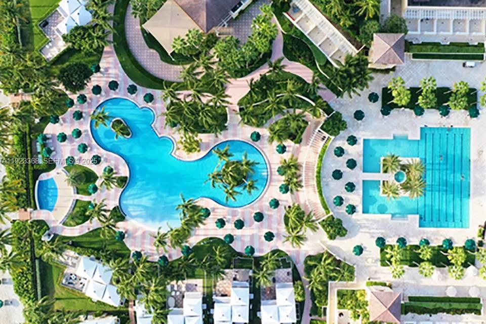 711 Crandon Blvd #401 Key Biscayne, FL 33149