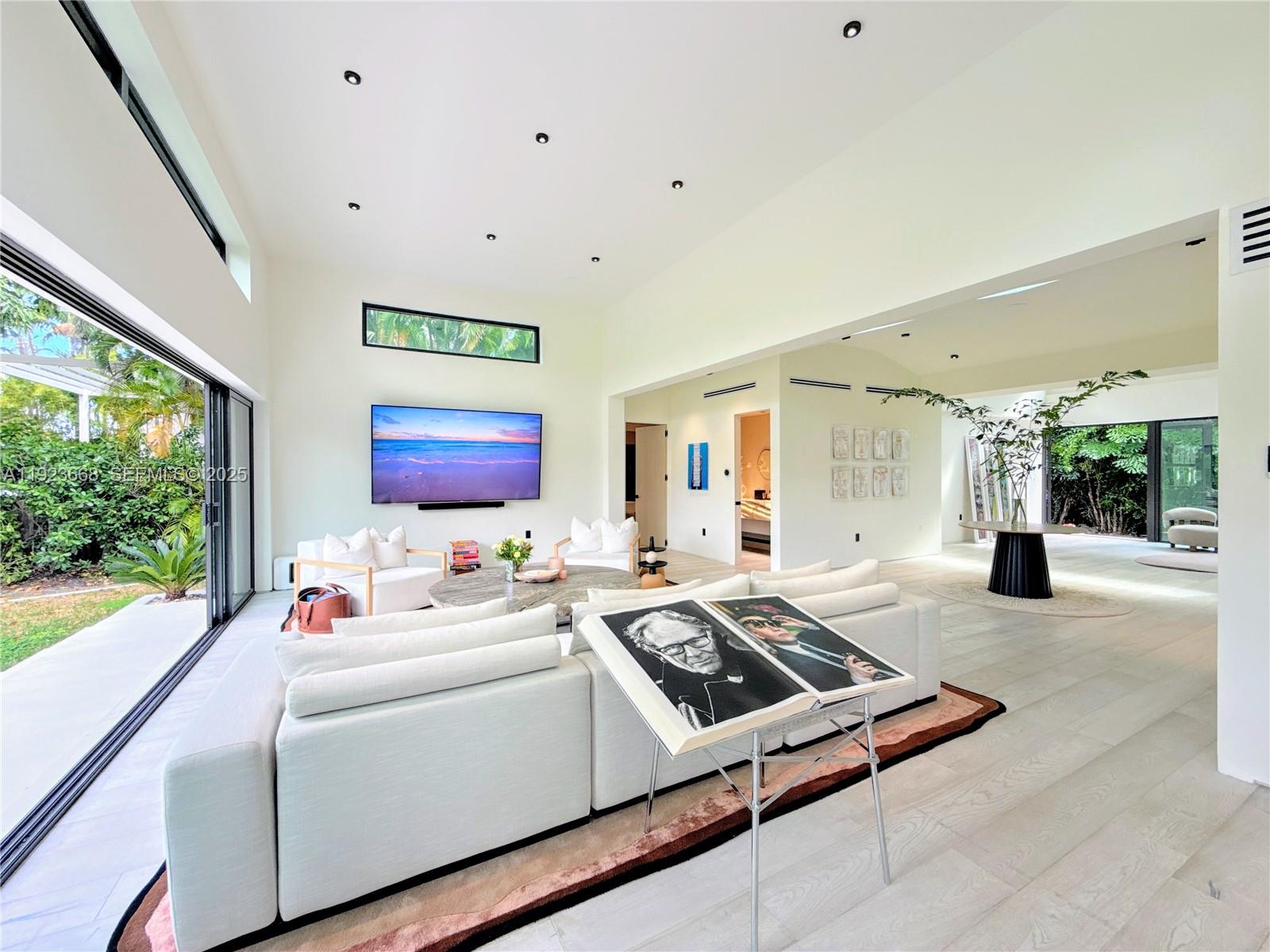 Undisclosed Address Miami, FL 33138