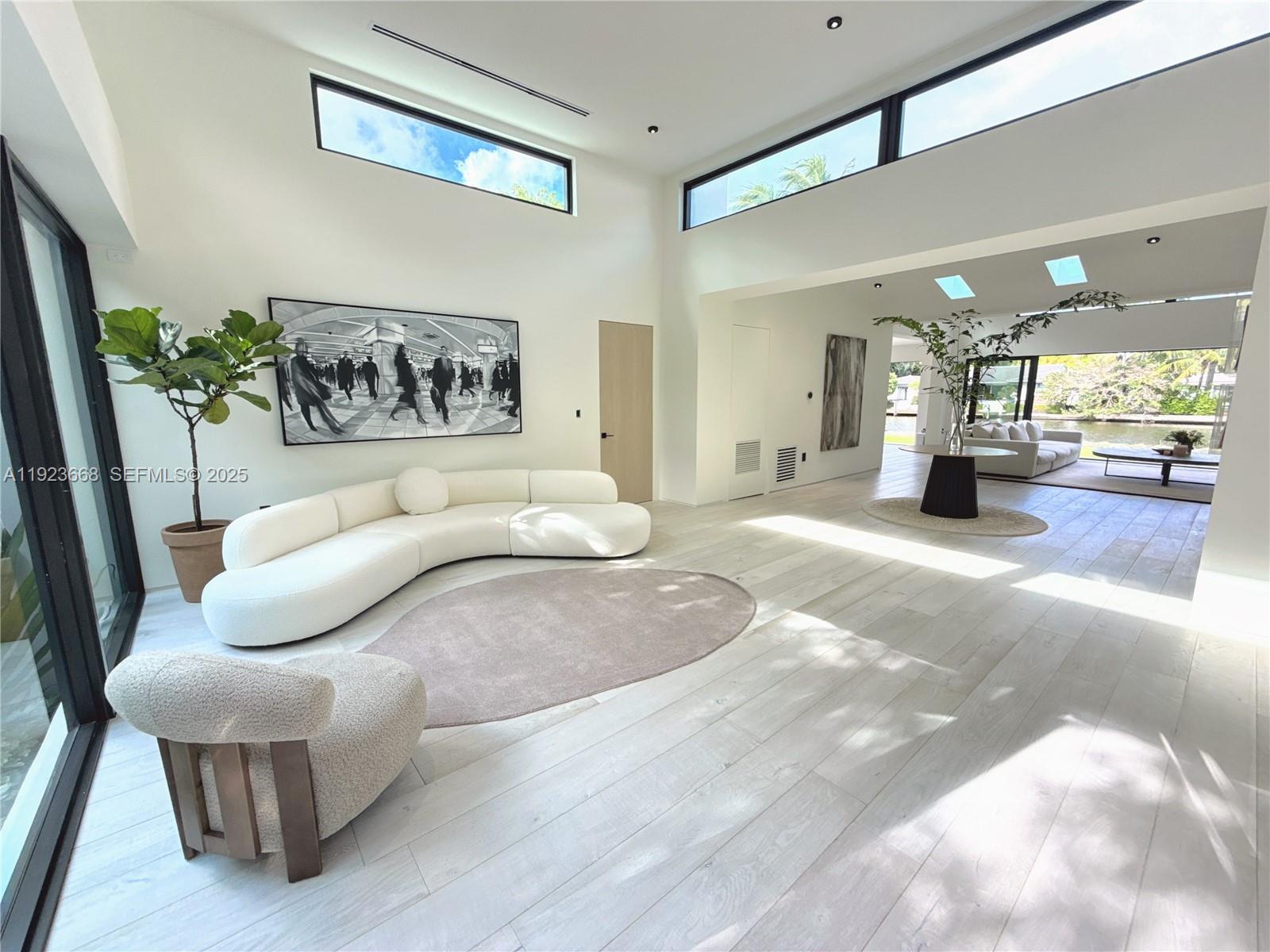 Undisclosed Address Miami, FL 33138