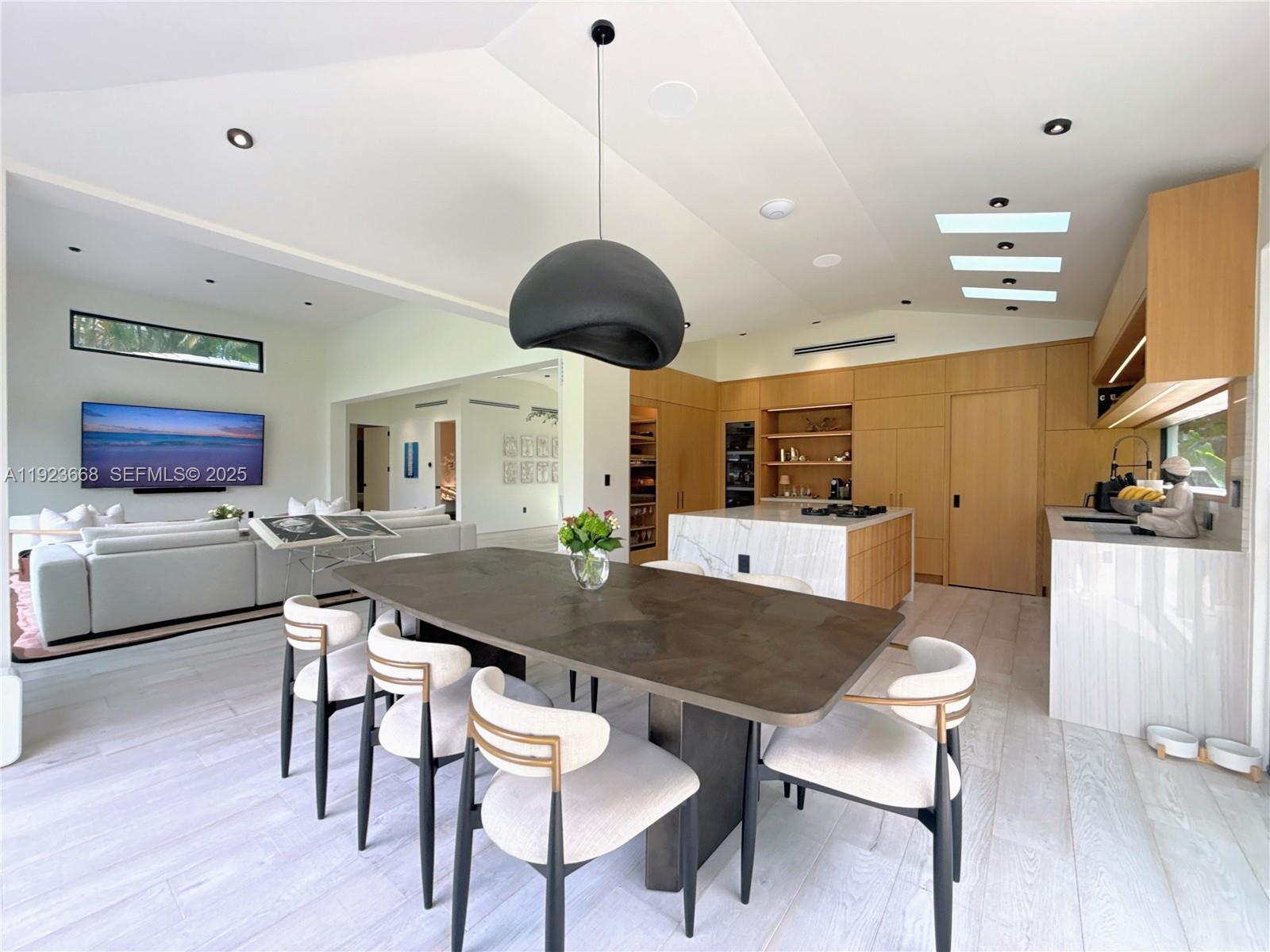 Undisclosed Address Miami, FL 33138