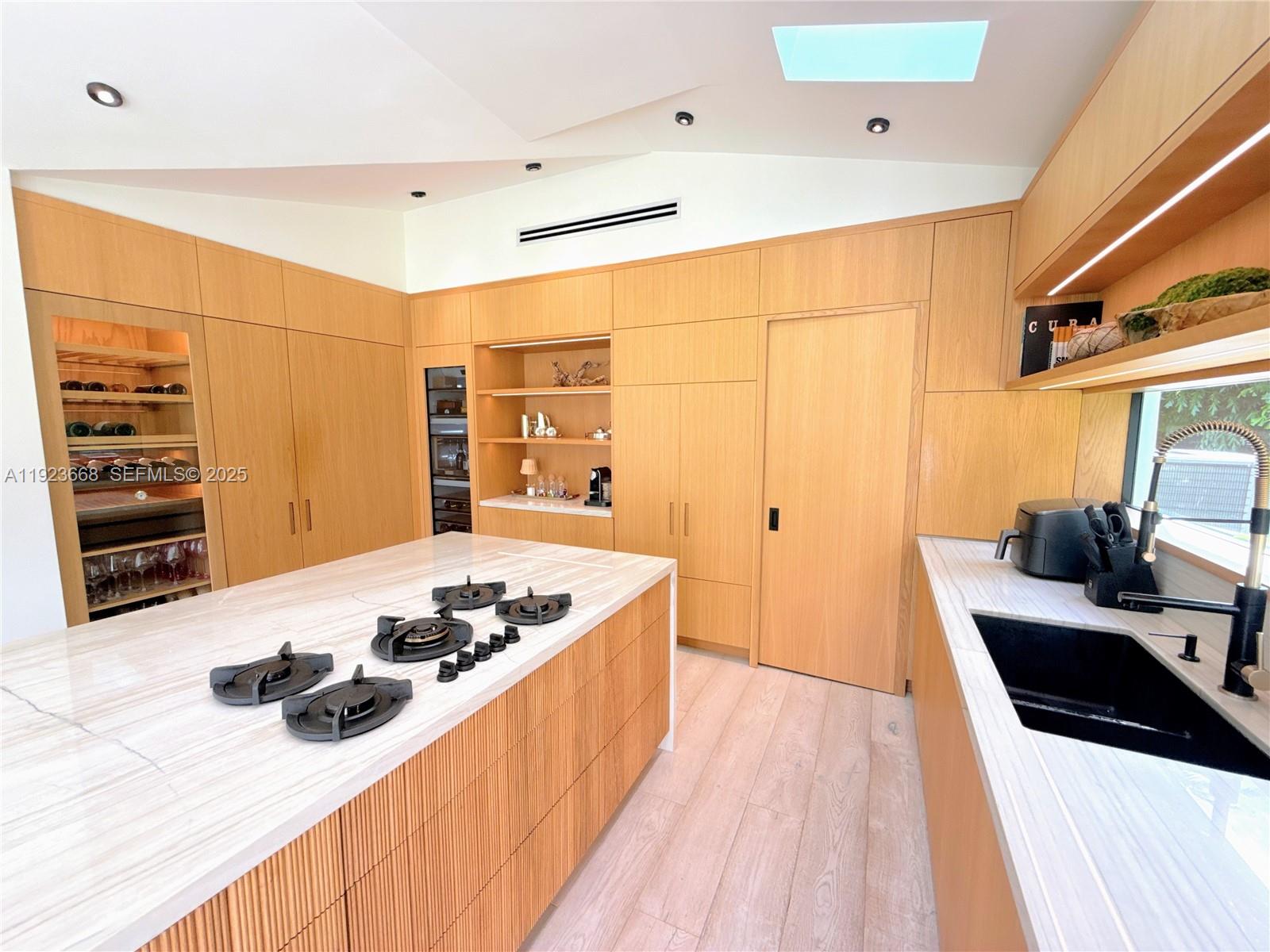 Undisclosed Address Miami, FL 33138