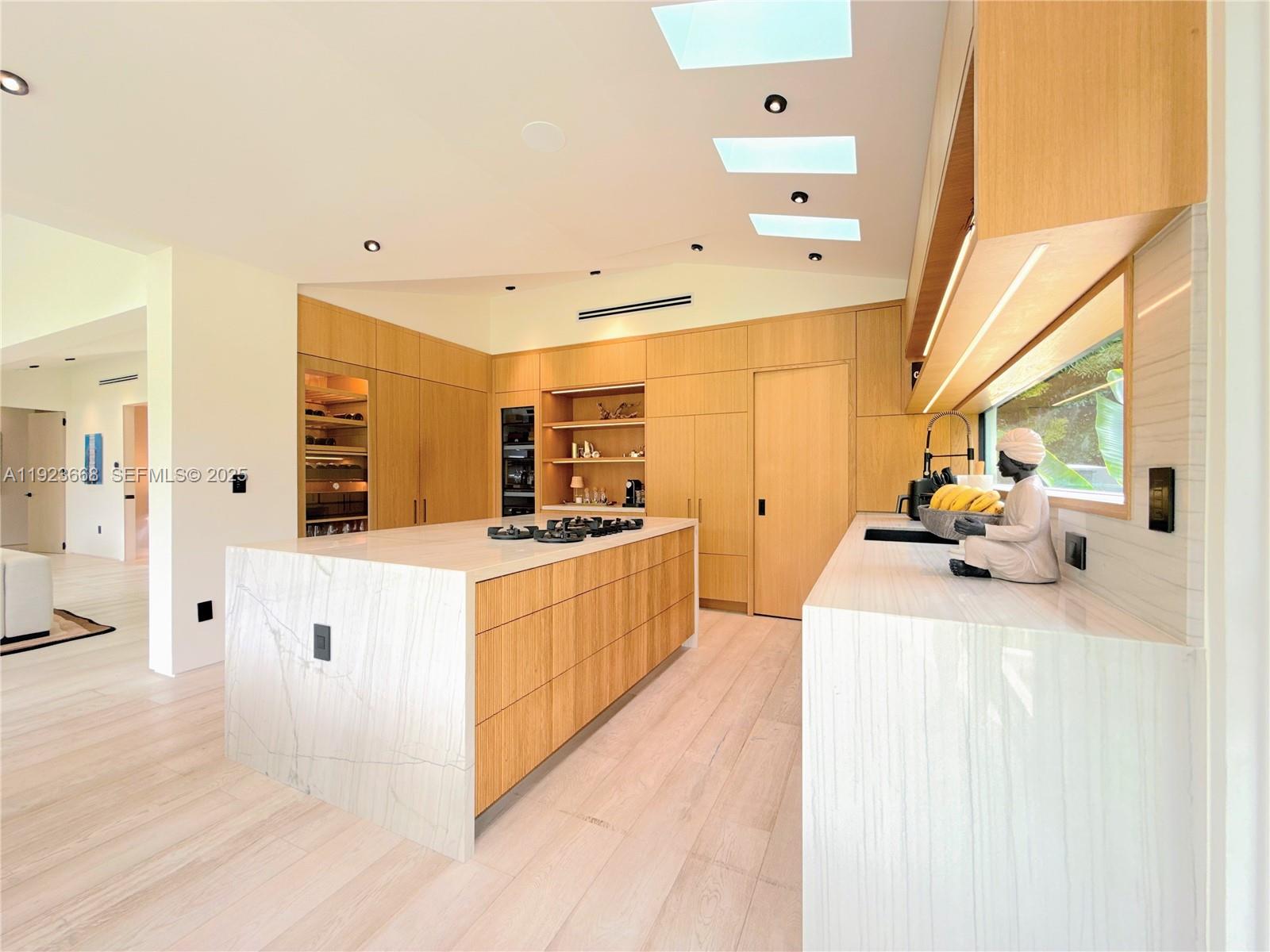 Undisclosed Address Miami, FL 33138