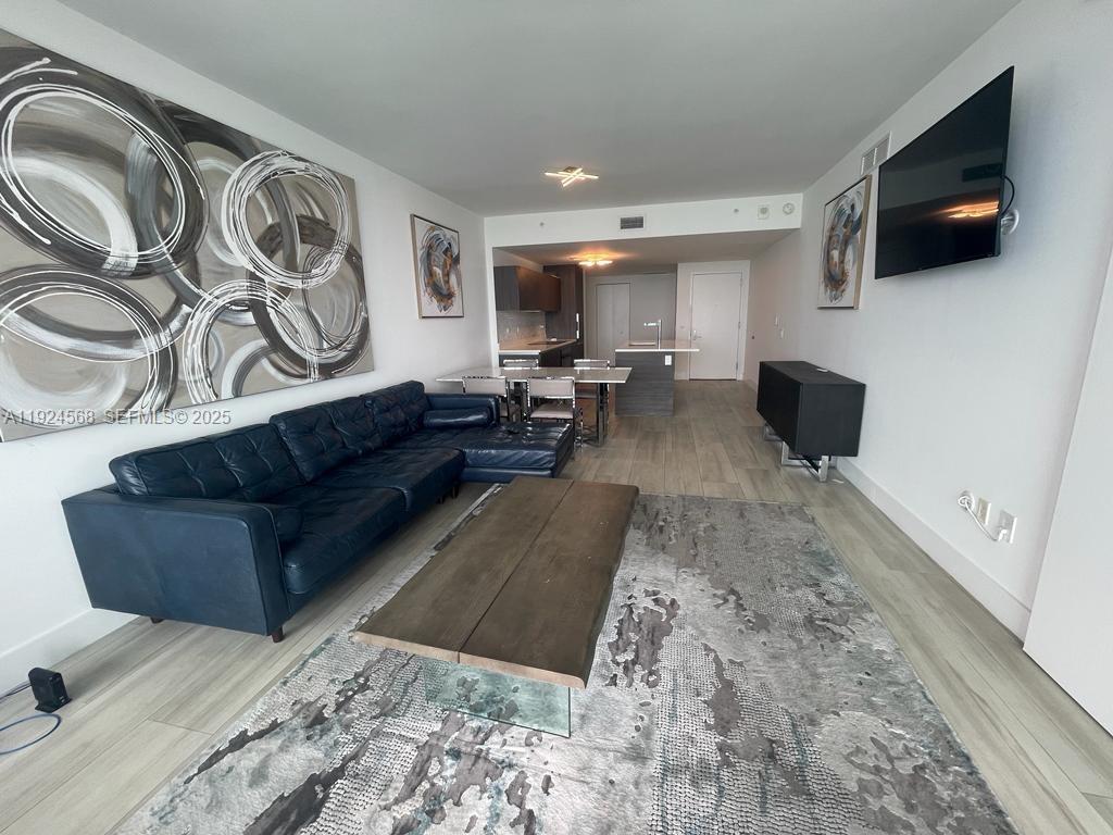 3131 NE 7th Ave #3802 Miami, FL 33137