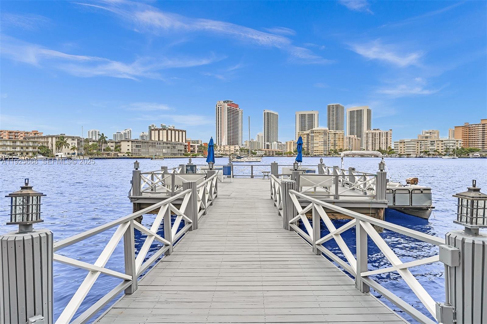 430 Golden Isles Dr #803