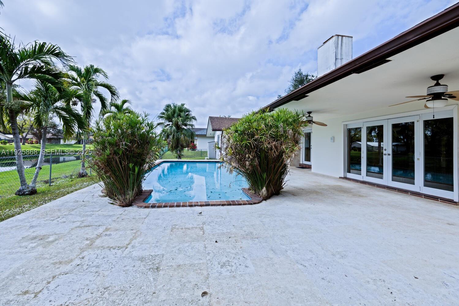 7860 SW 173rd Ter Palmetto Bay, FL 33157