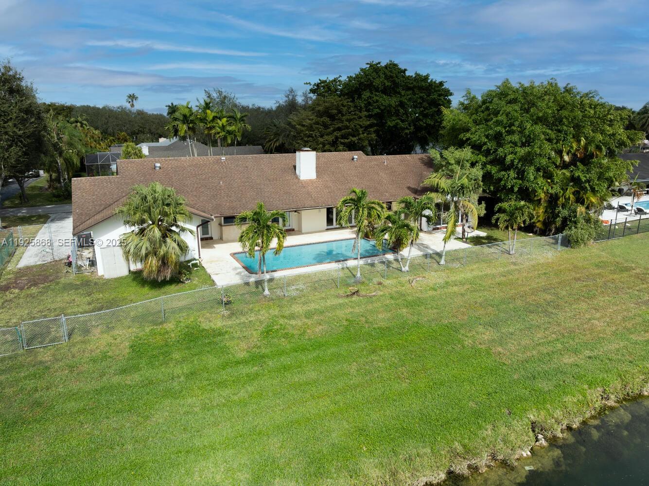 7860 SW 173rd Ter Palmetto Bay, FL 33157