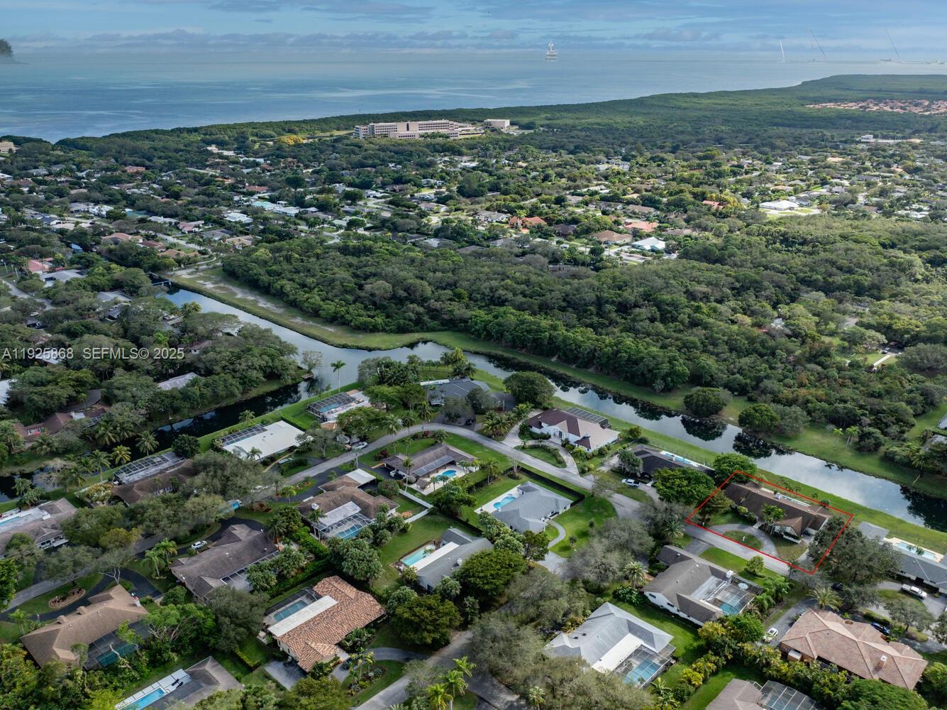 7860 SW 173rd Ter Palmetto Bay, FL 33157