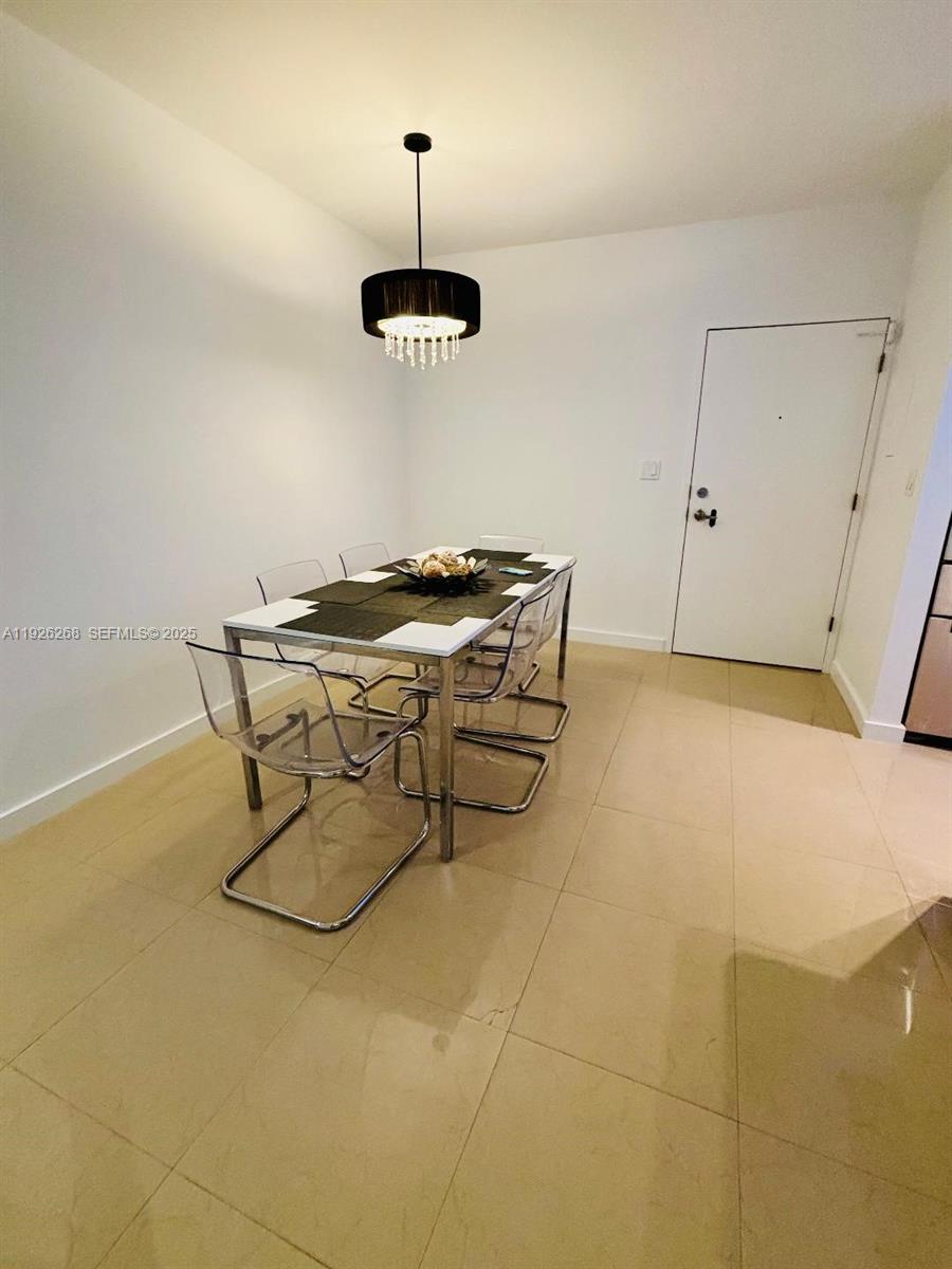 7441 Wayne Ave #1R Miami Beach, FL 33141