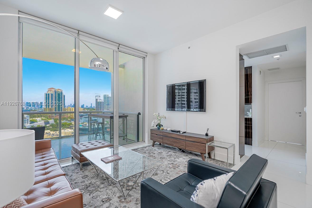 50 S Pointe Dr #1506 Miami Beach, FL 33139