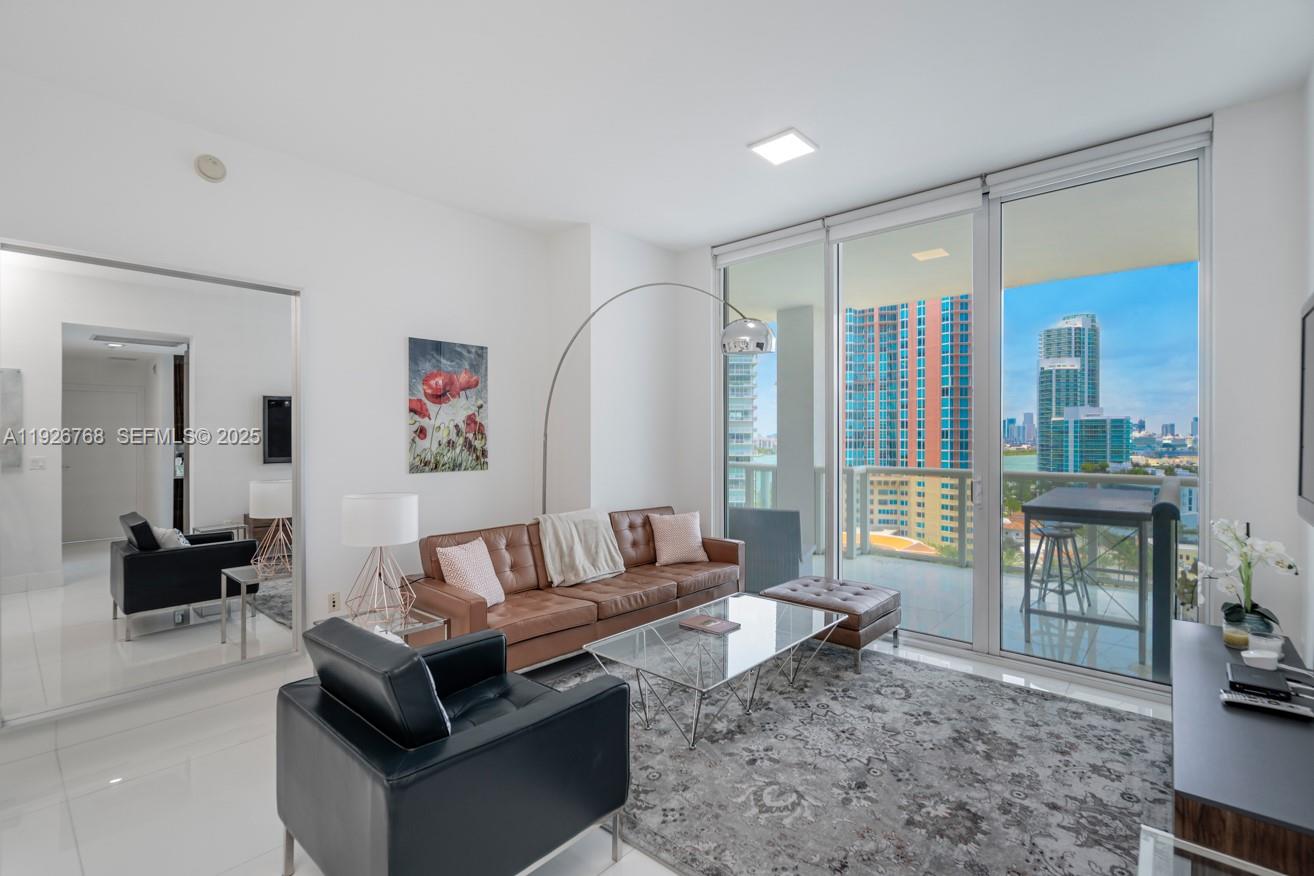 50 S Pointe Dr #1506 Miami Beach, FL 33139
