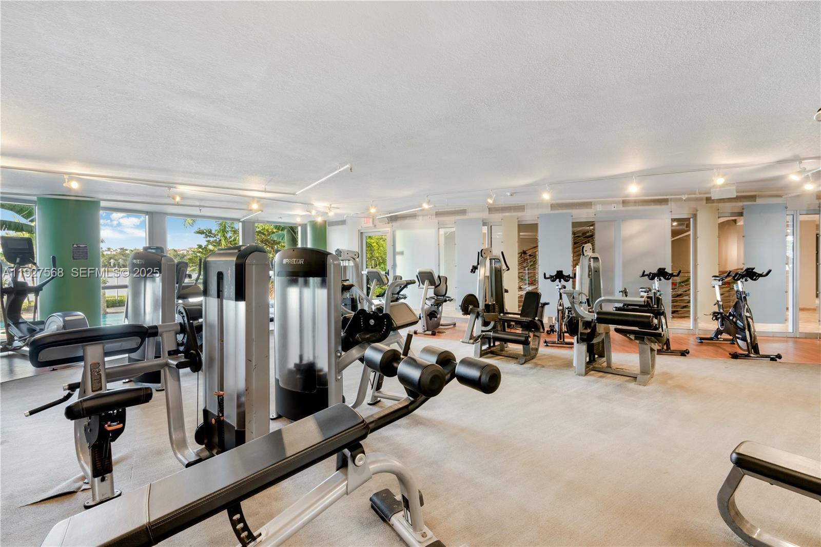 2641 N Flamingo Rd #1703N Sunrise, FL 33323