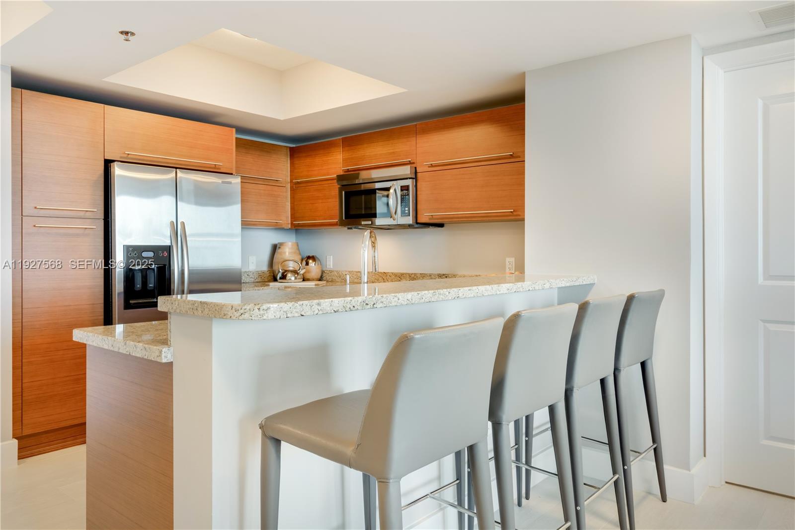 2641 N Flamingo Rd #1703N Sunrise, FL 33323