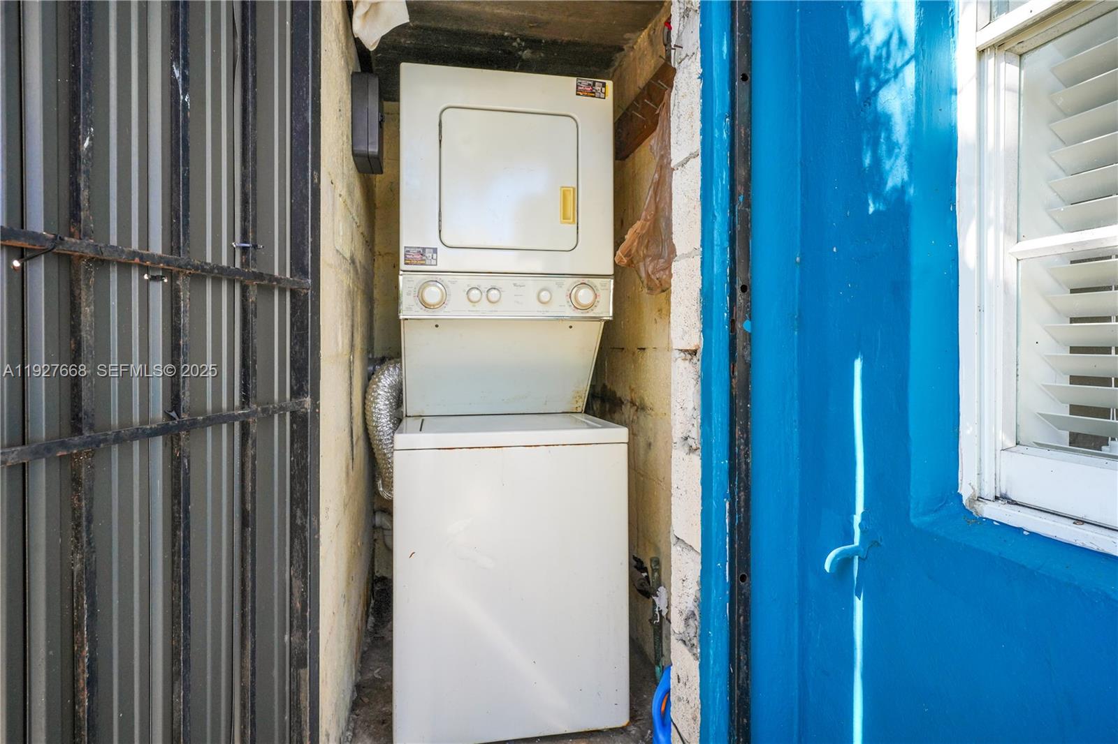 601 SW 6th Ave Miami, FL 33130