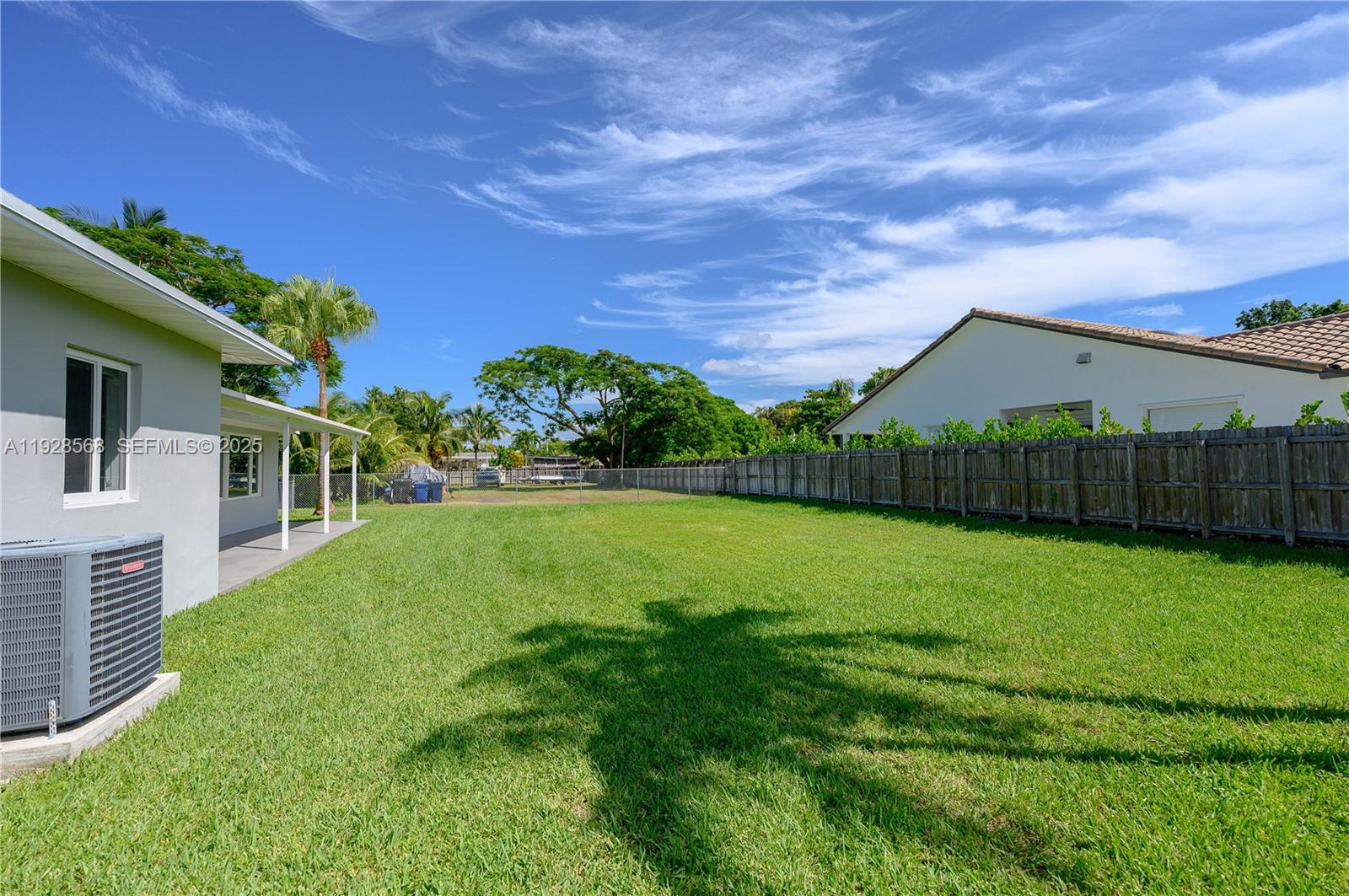 8995 SW 158th St Palmetto Bay, FL 33157