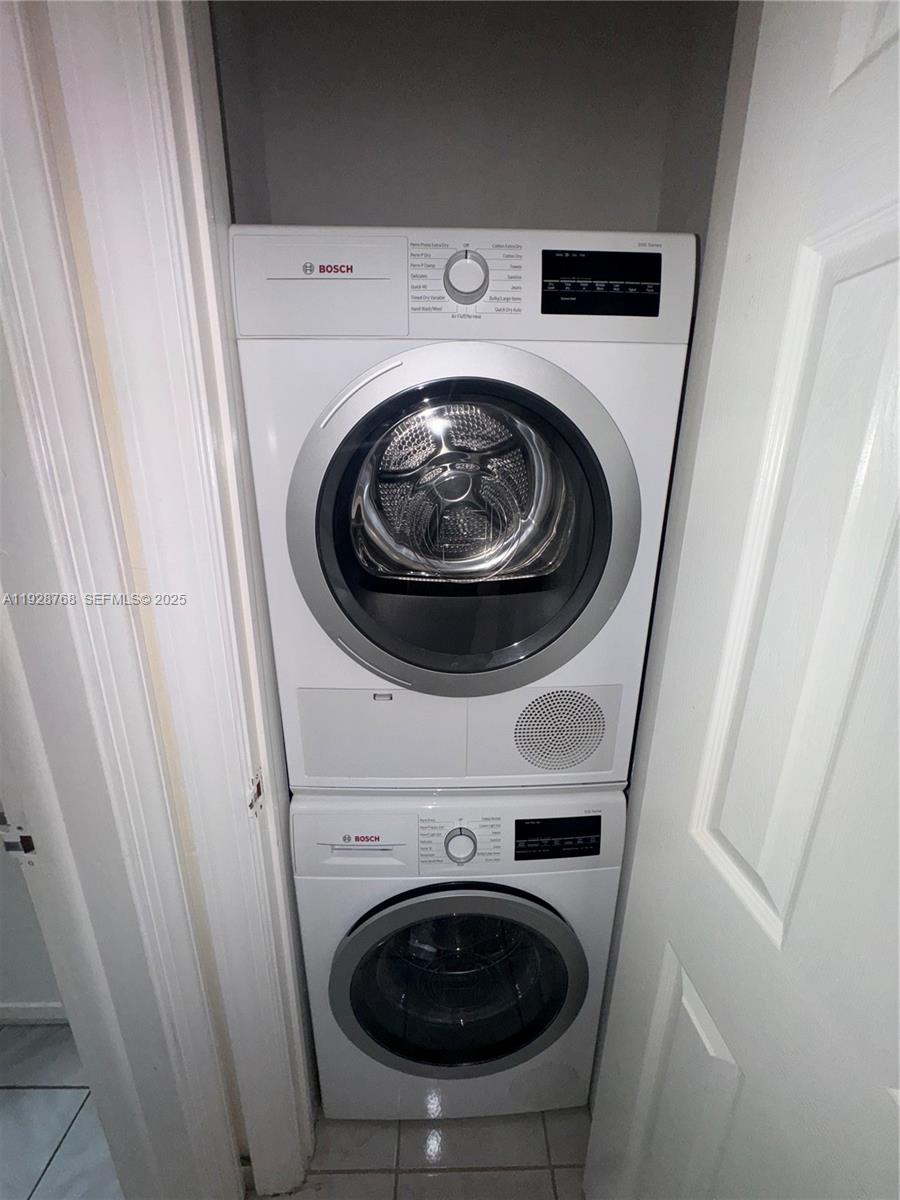 401 Collins Ave #21 Miami Beach, FL 33139