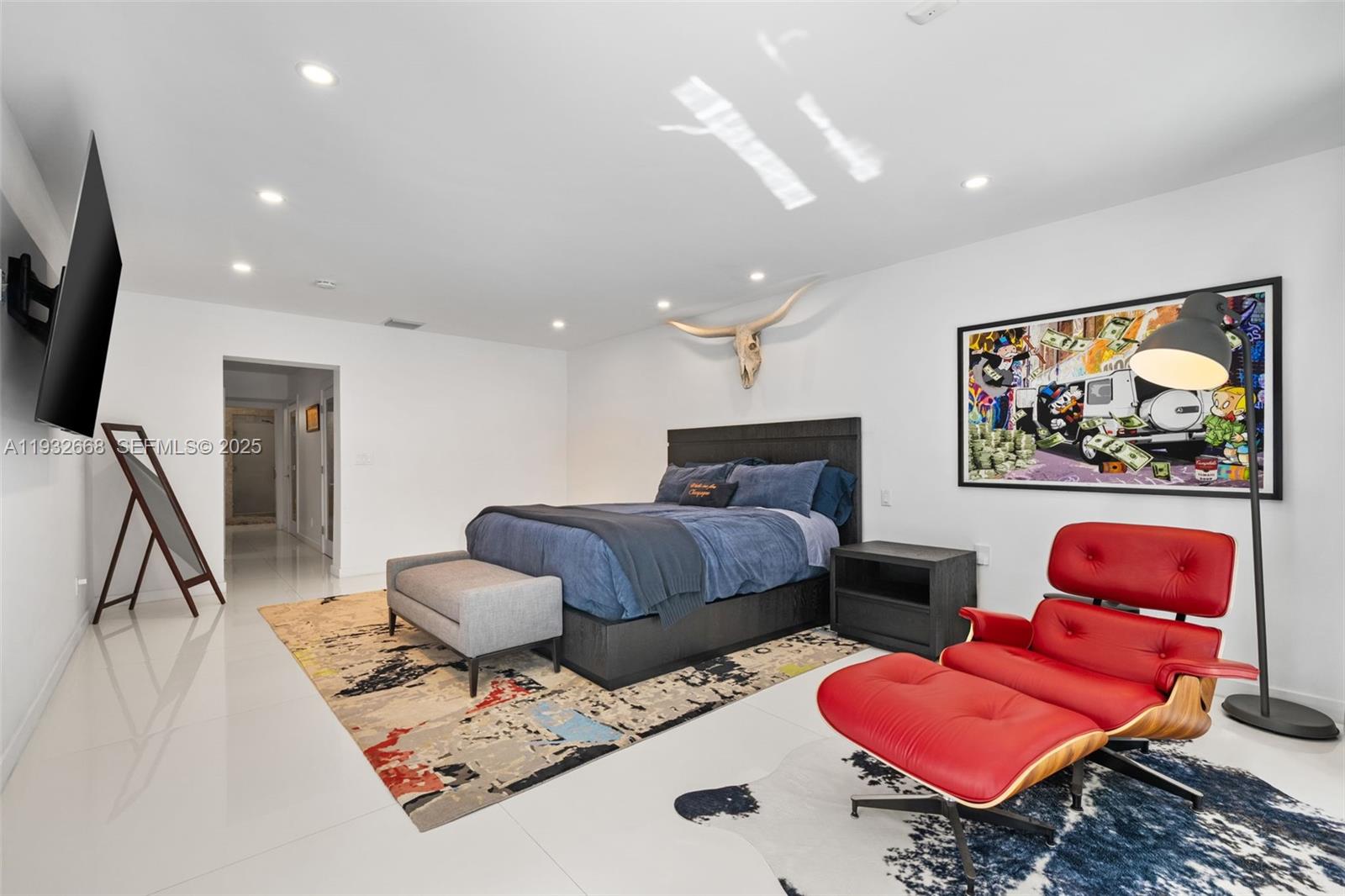 5055 N Bay Rd Miami Beach, FL 33140