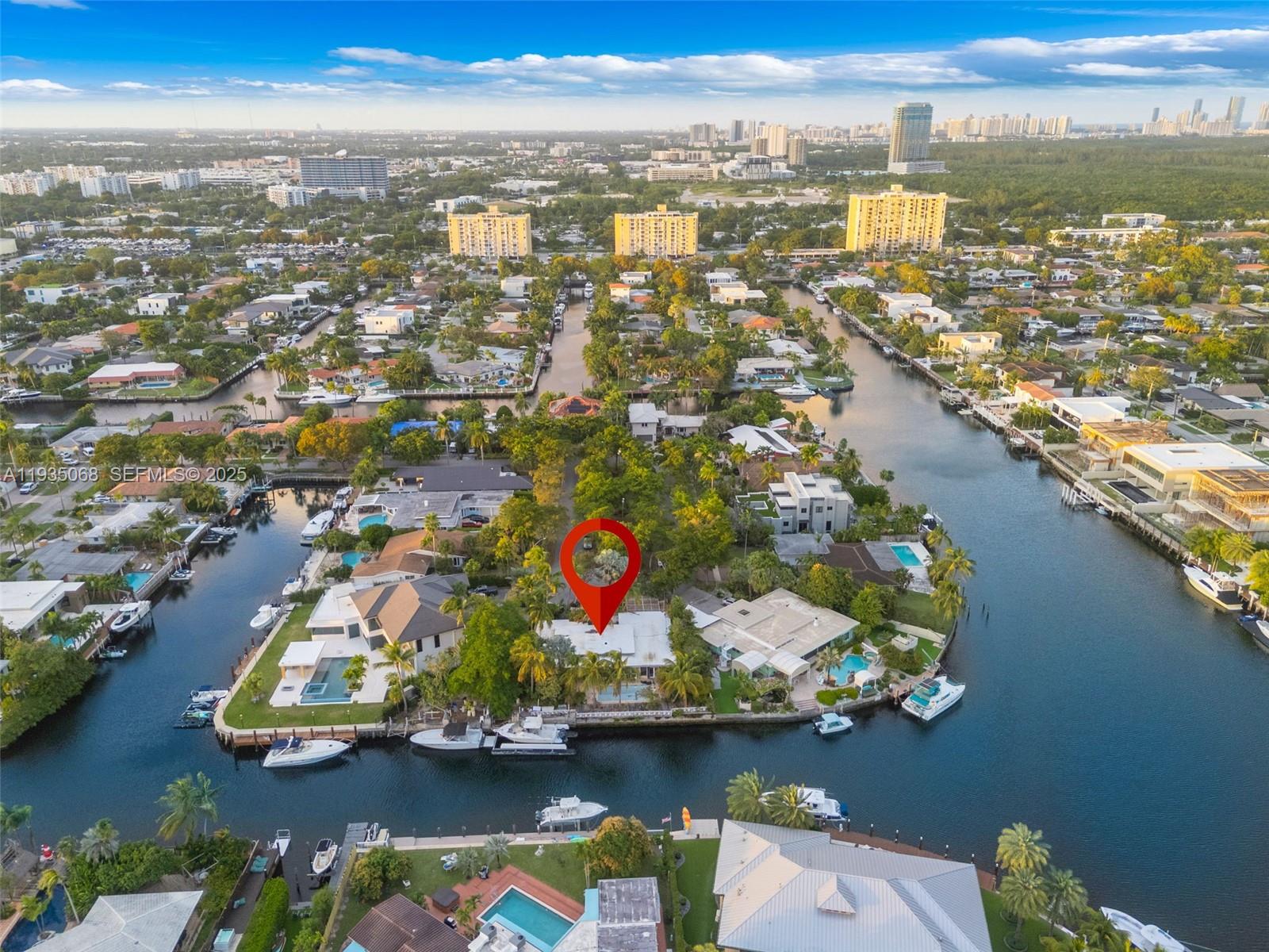 12900 Ixora Cir North Miami, FL 33181