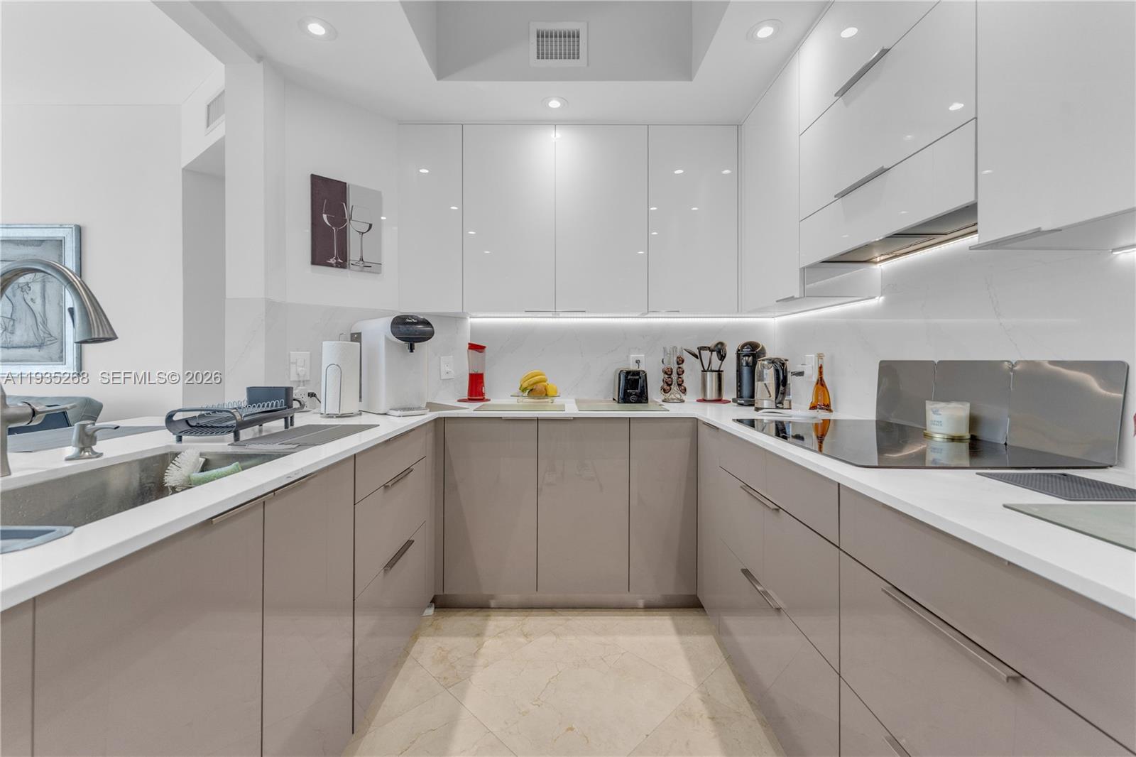 3101 S Ocean Dr #606 Hollywood, FL 33019