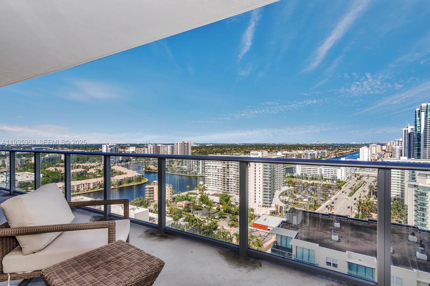 4111 S Ocean Dr #1912 Hollywood, FL 33019