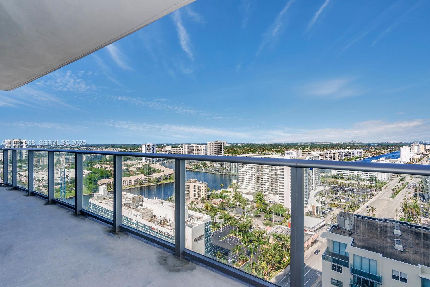 4111 S Ocean Dr #1912 Hollywood, FL 33019