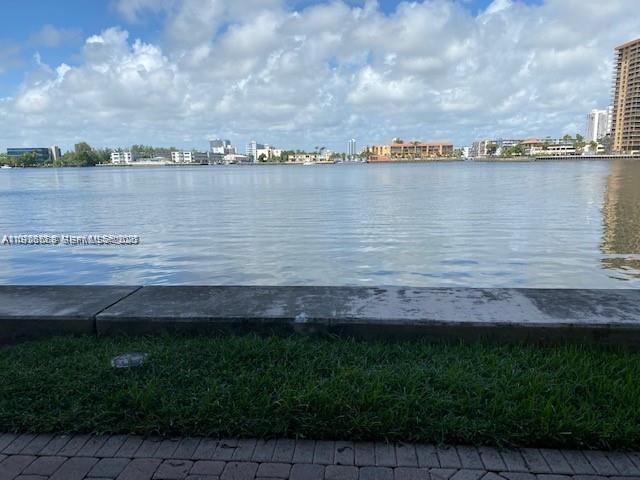 17100 N Bay Rd #1604 Sunny Isles Beach, FL 33160