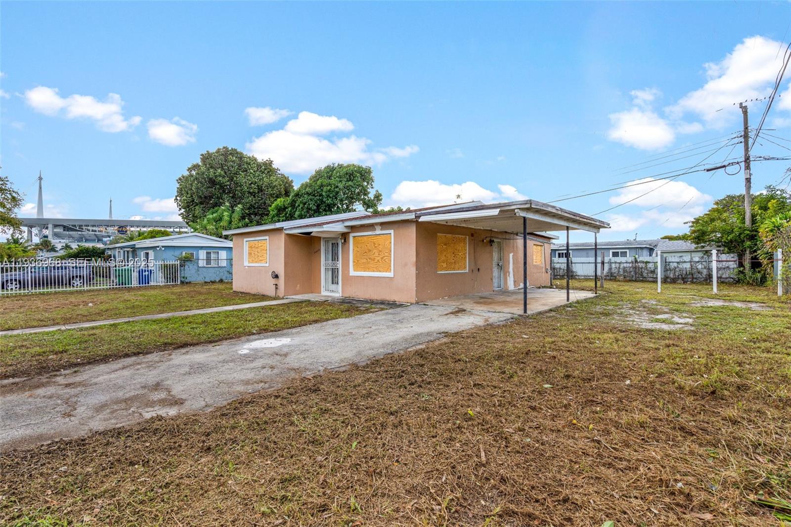 20520 NW 21st Ave Miami Gardens, FL 33056