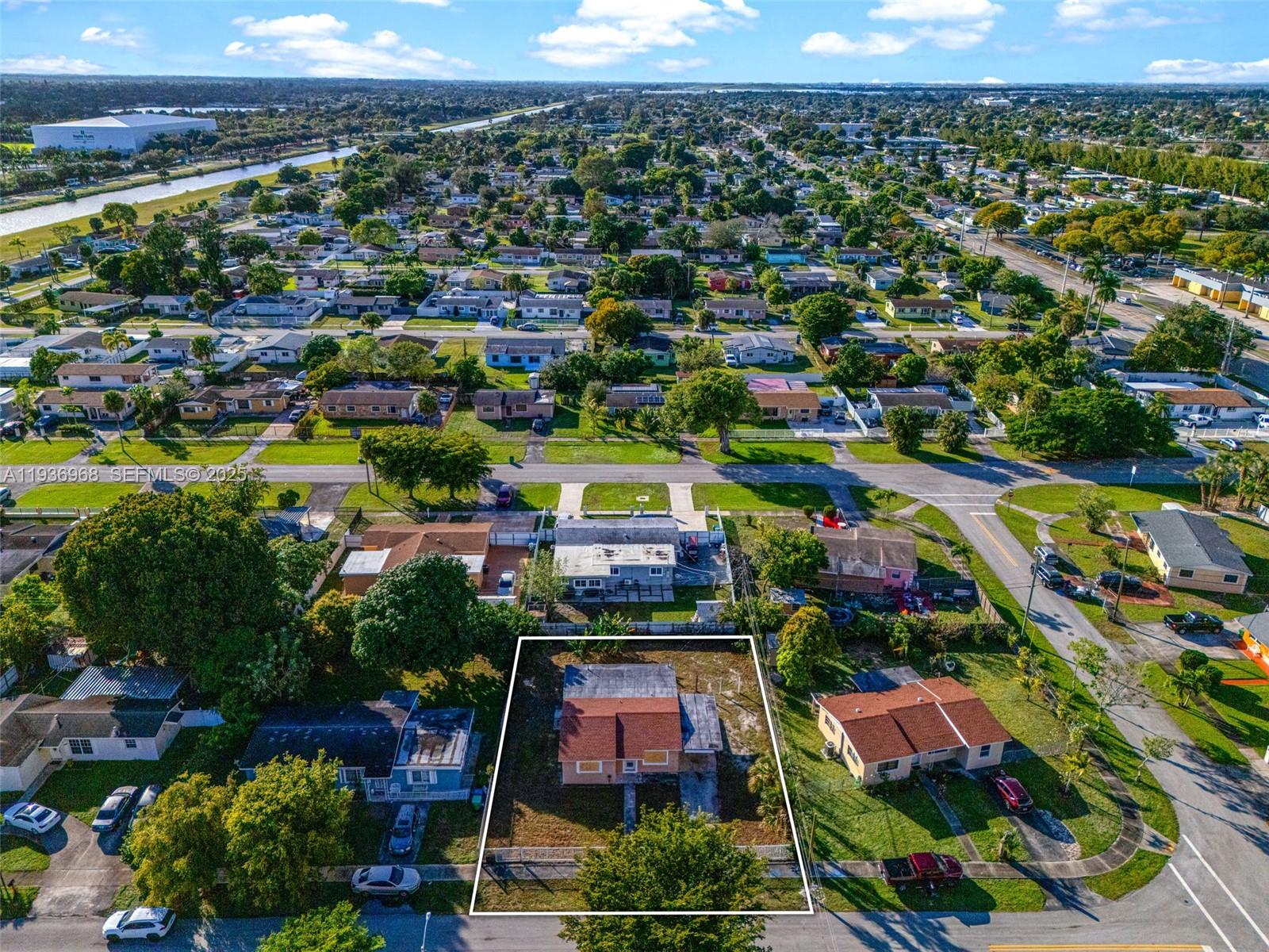 20520 NW 21st Ave Miami Gardens, FL 33056