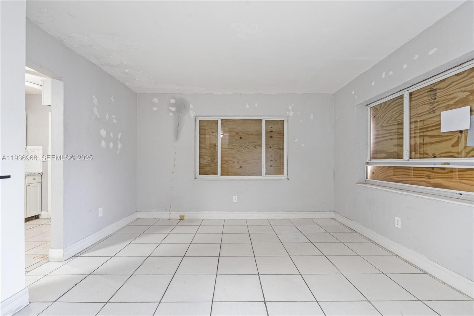 20520 NW 21st Ave Miami Gardens, FL 33056