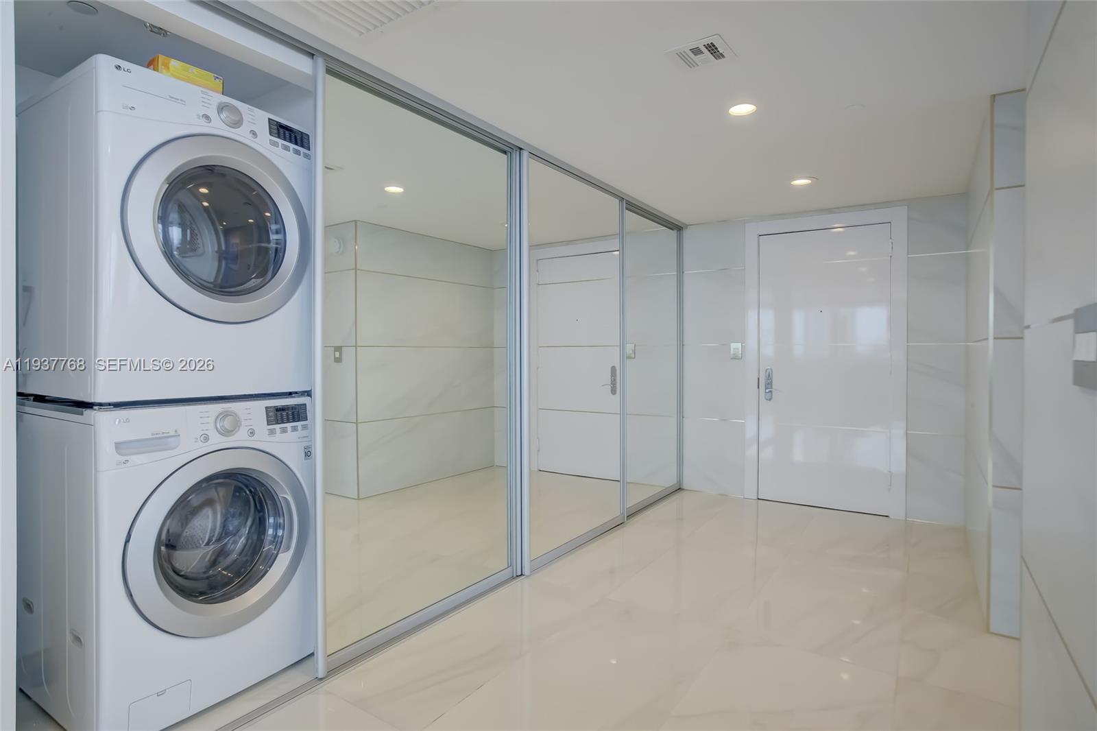 1830 S Ocean Dr #2402 Hallandale Beach, FL 33009