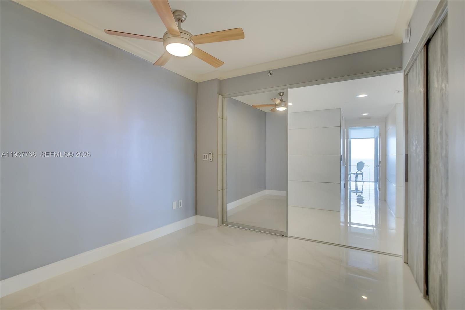 1830 S Ocean Dr #2402 Hallandale Beach, FL 33009