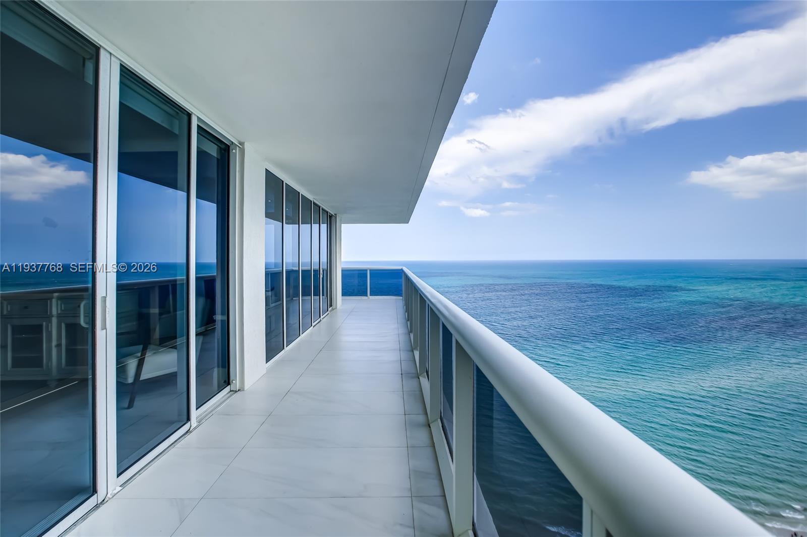 1830 S Ocean Dr #2402 Hallandale Beach, FL 33009