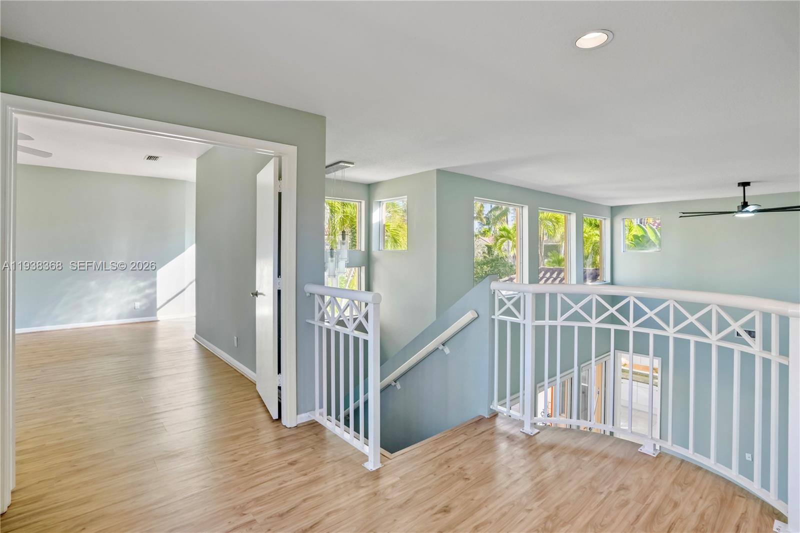 3728 NE 208th Ter Aventura, FL 33180