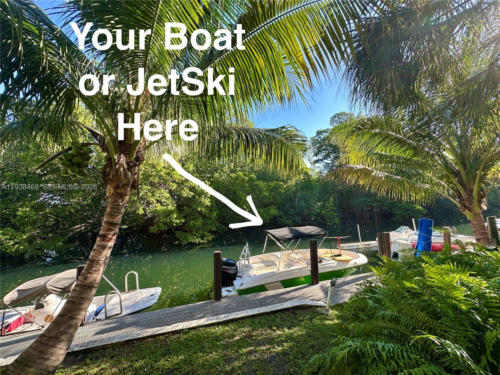 1860 Venice Park Dr #105