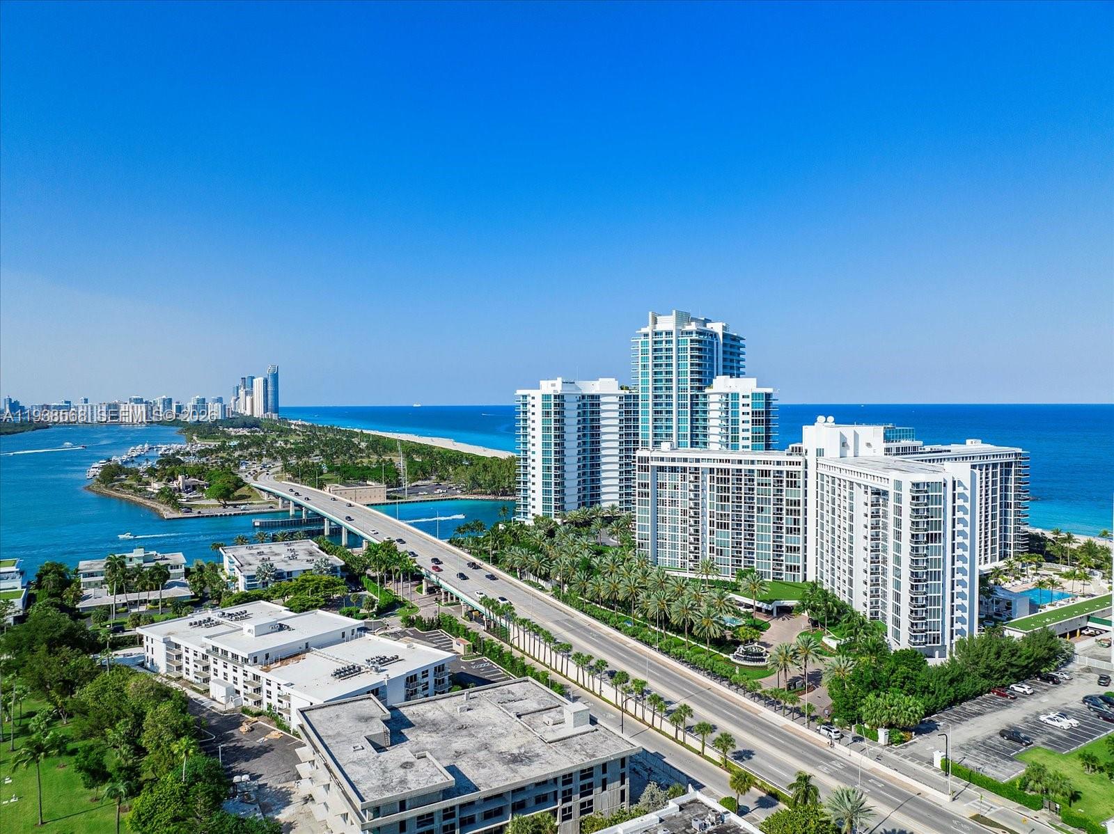 image Harbour House23