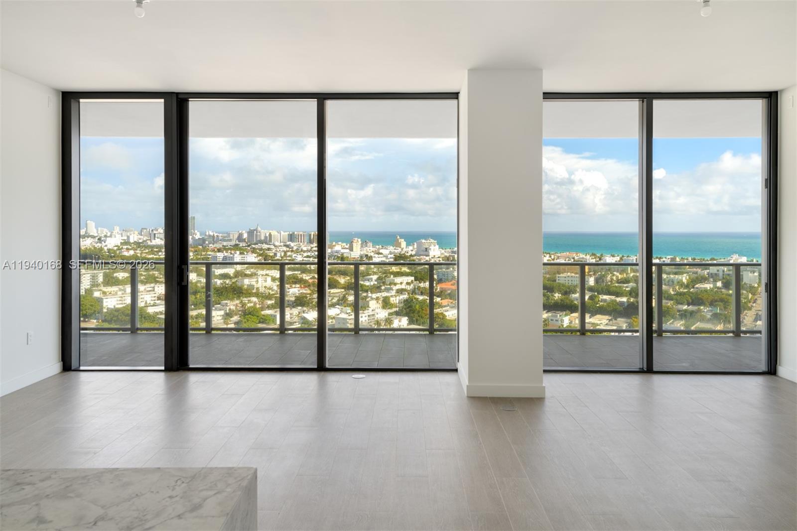 500 Alton Rd #2207 Miami Beach, FL 33139