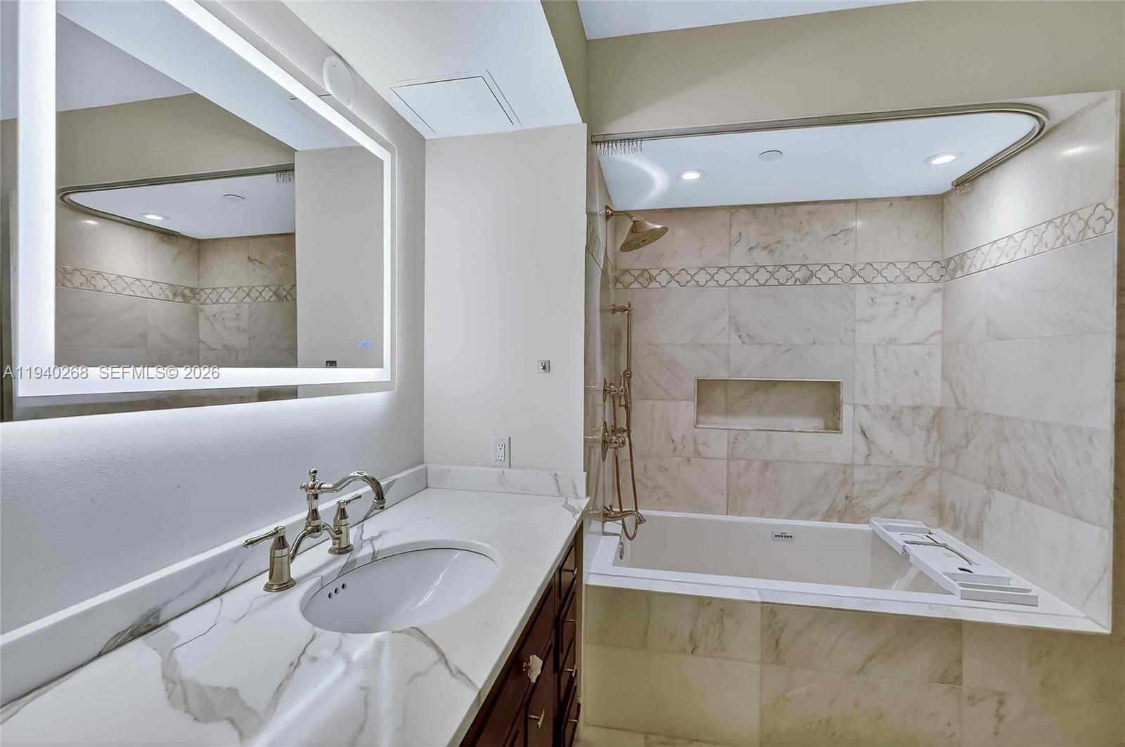 image The Waverly at South Beach29