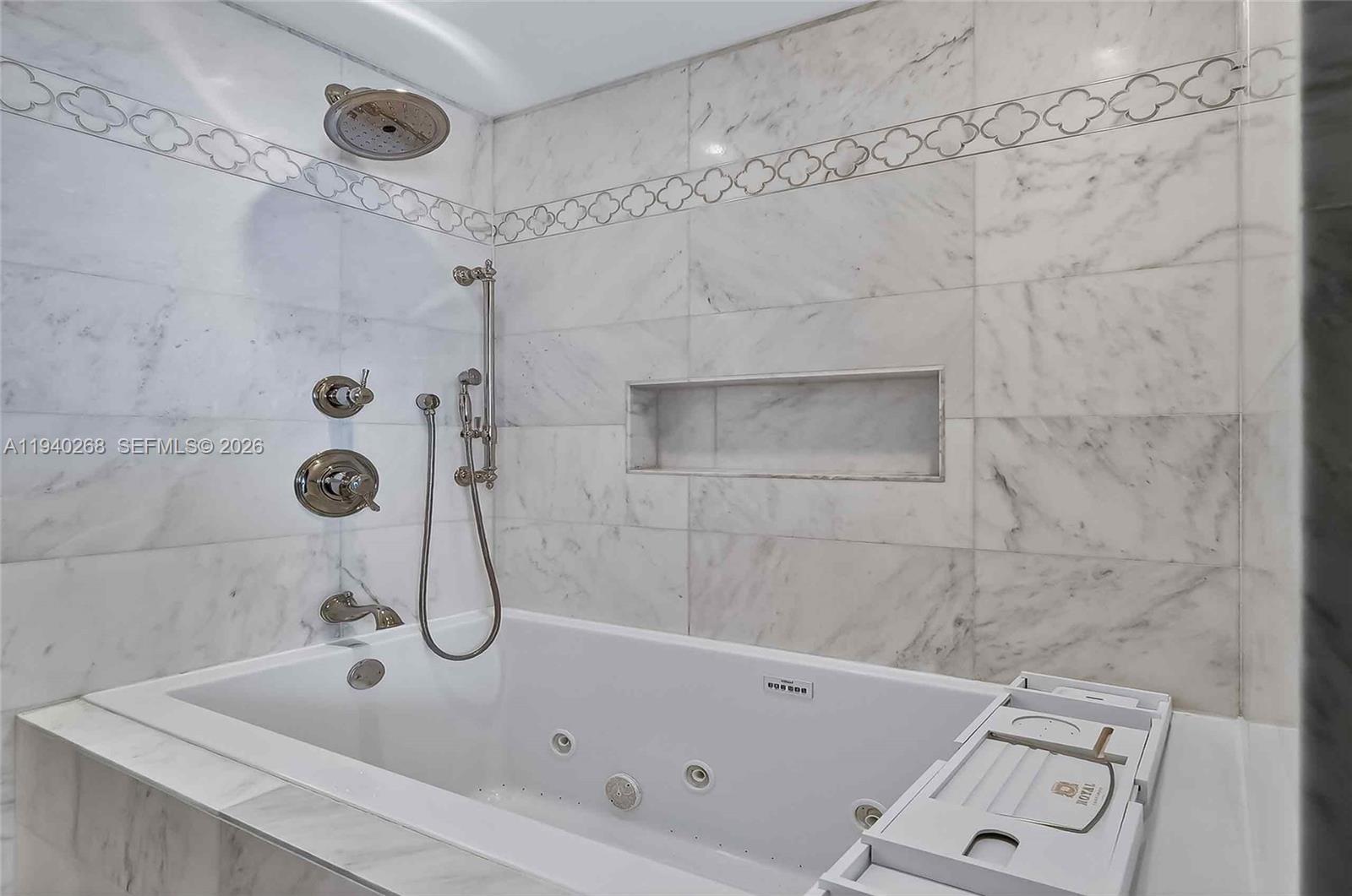 image The Waverly at South Beach30