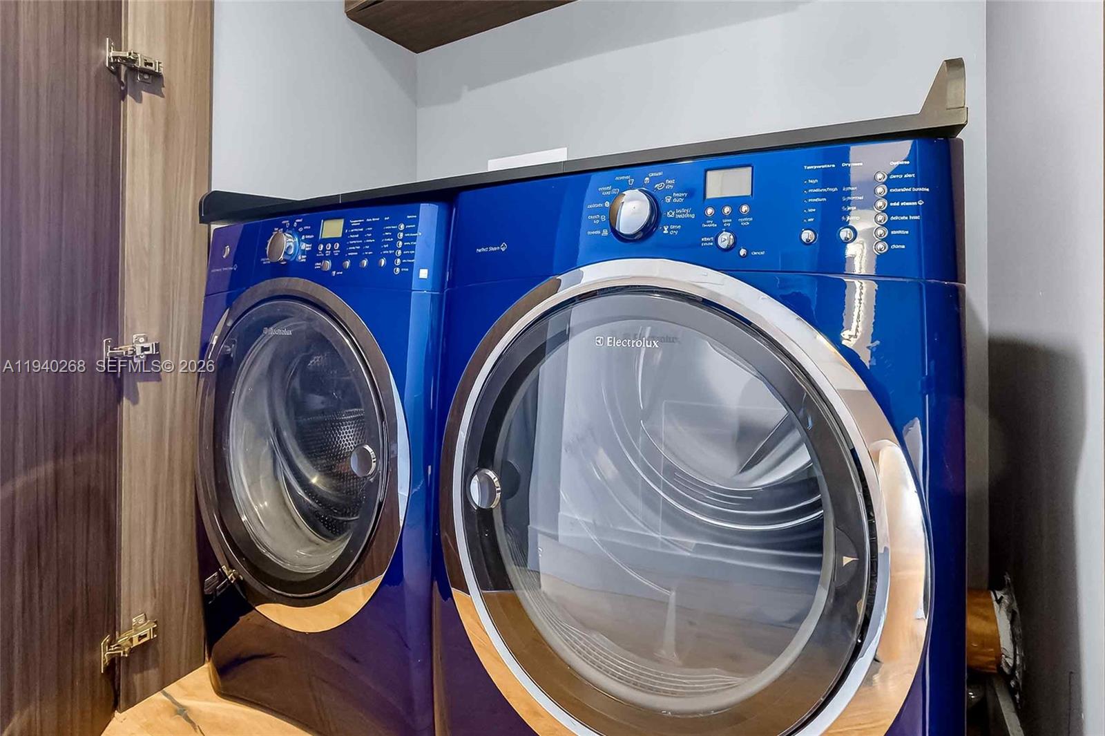 image The Waverly at South Beach42