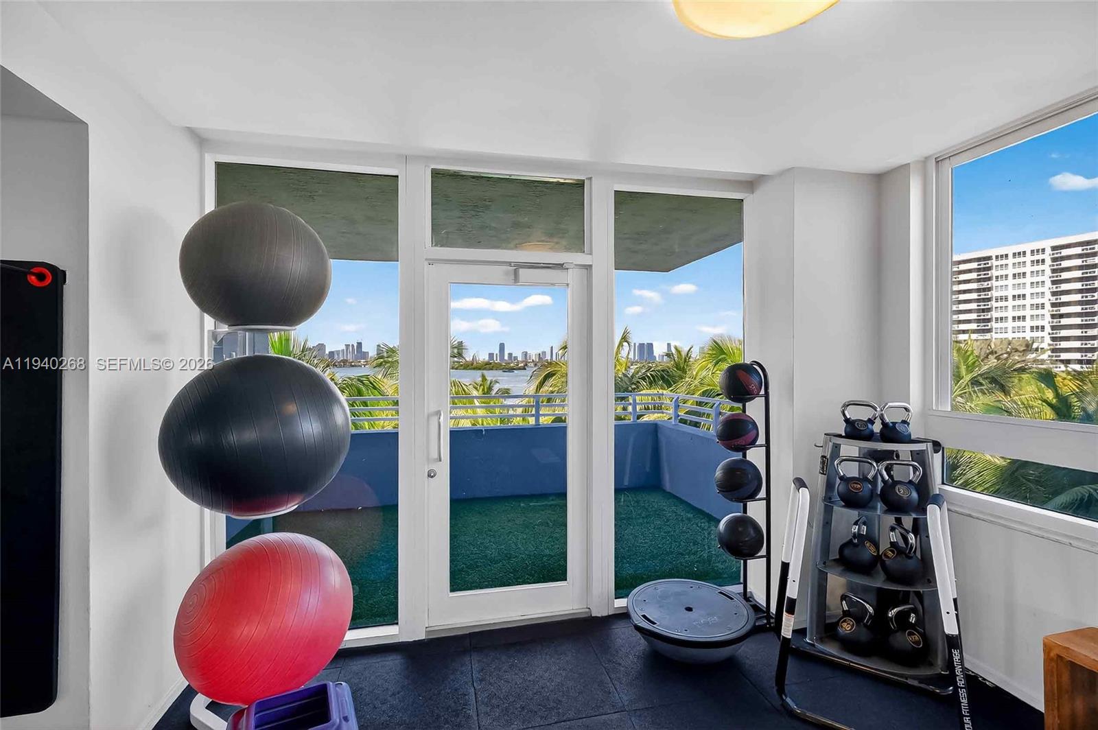 image The Waverly at South Beach56