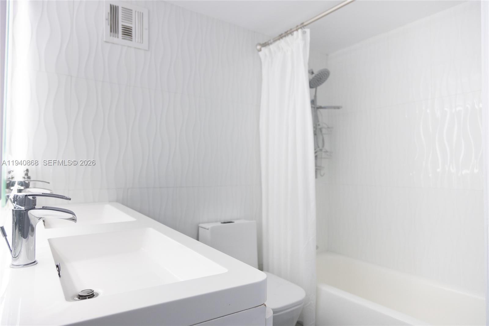 image Mirador 1200 (North Tower)11