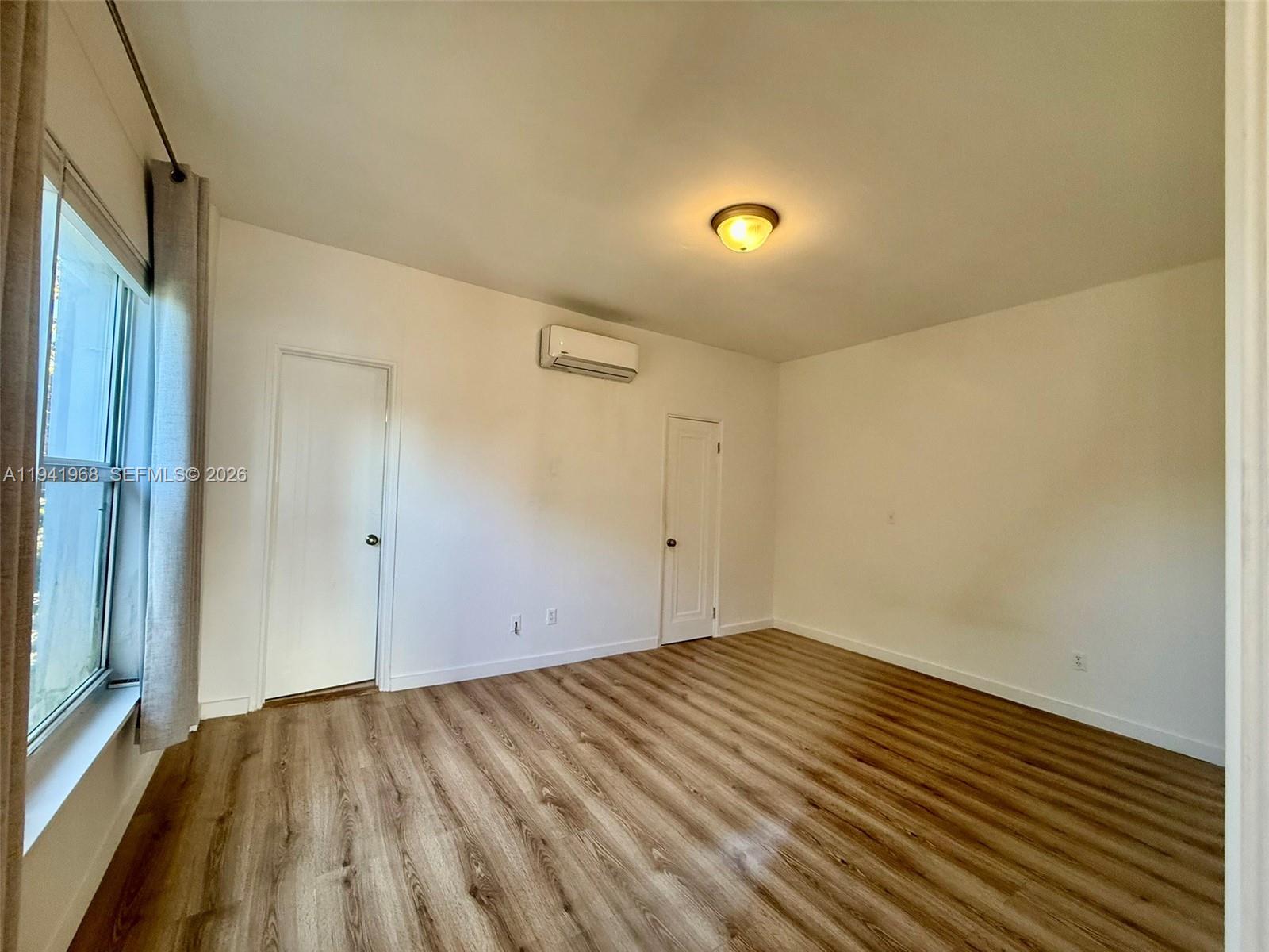 4035 N Meridian Ave #302 Miami Beach, FL 33140