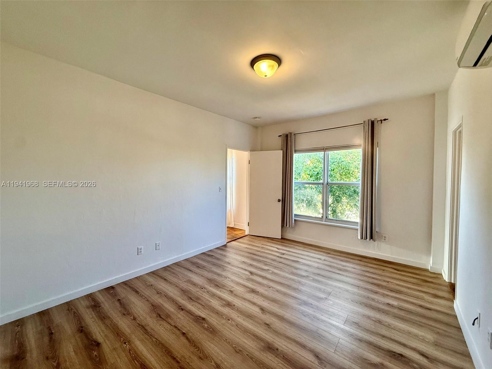 4035 N Meridian Ave #302 Miami Beach, FL 33140